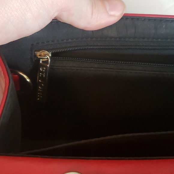 St. John Red Vinyl Leather Crossbody Bag - Picture 9 of 12